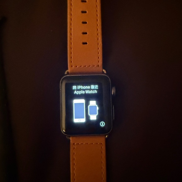 Apple Watch - Picture 2 of 2